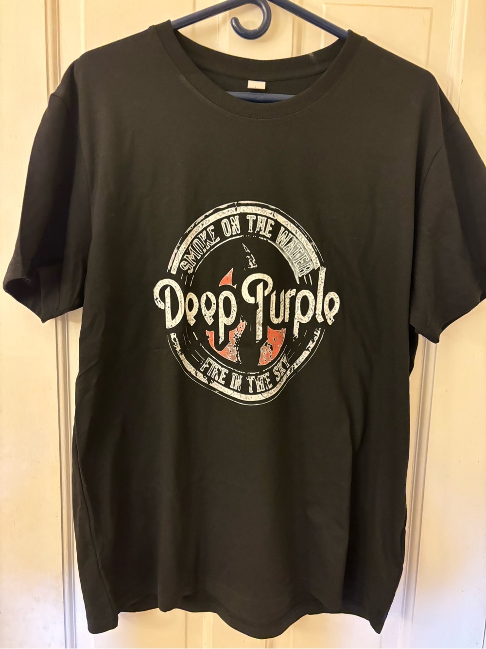 Deep Purple Smoke on The Water Size Large